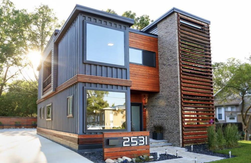 Rochester-Road-Container-House-left-profile.jpg